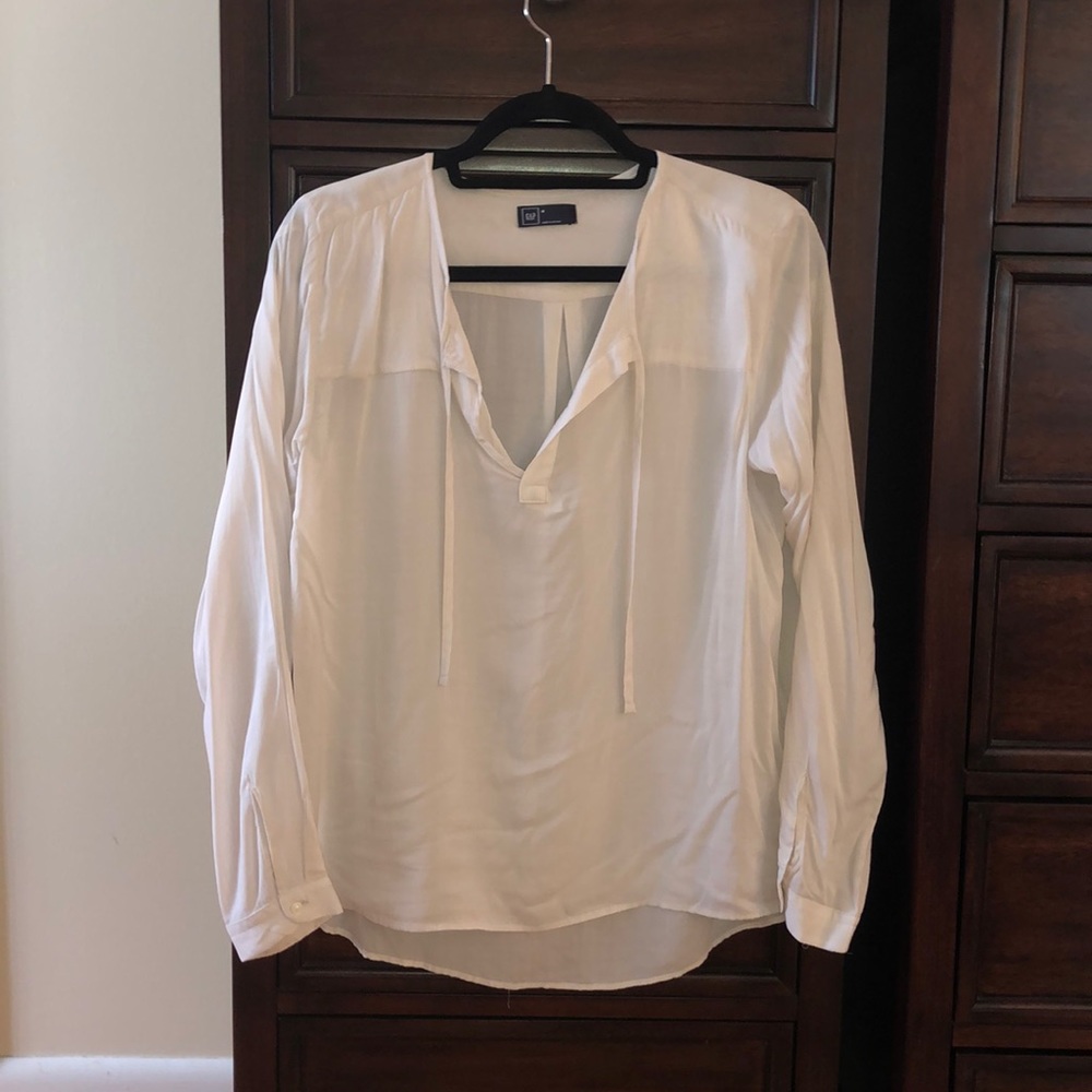 Gap cream blouse